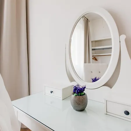 Wenceslas Square Royal Two Bedroom Apartment Prag