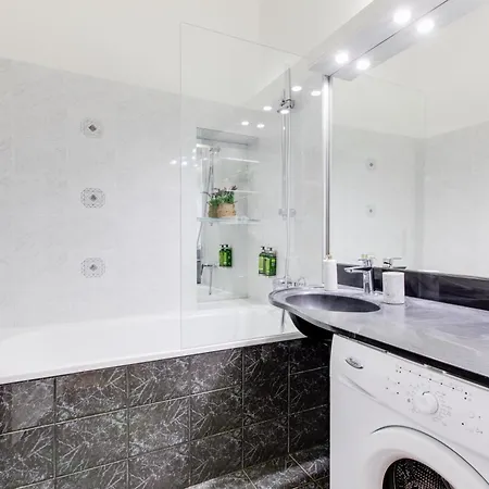 Wenceslas Square Royal Two Bedroom Apartment Prag