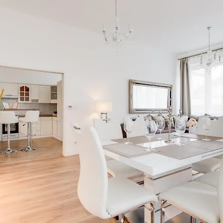 Wenceslas Square Royal Two Bedroom * Praga